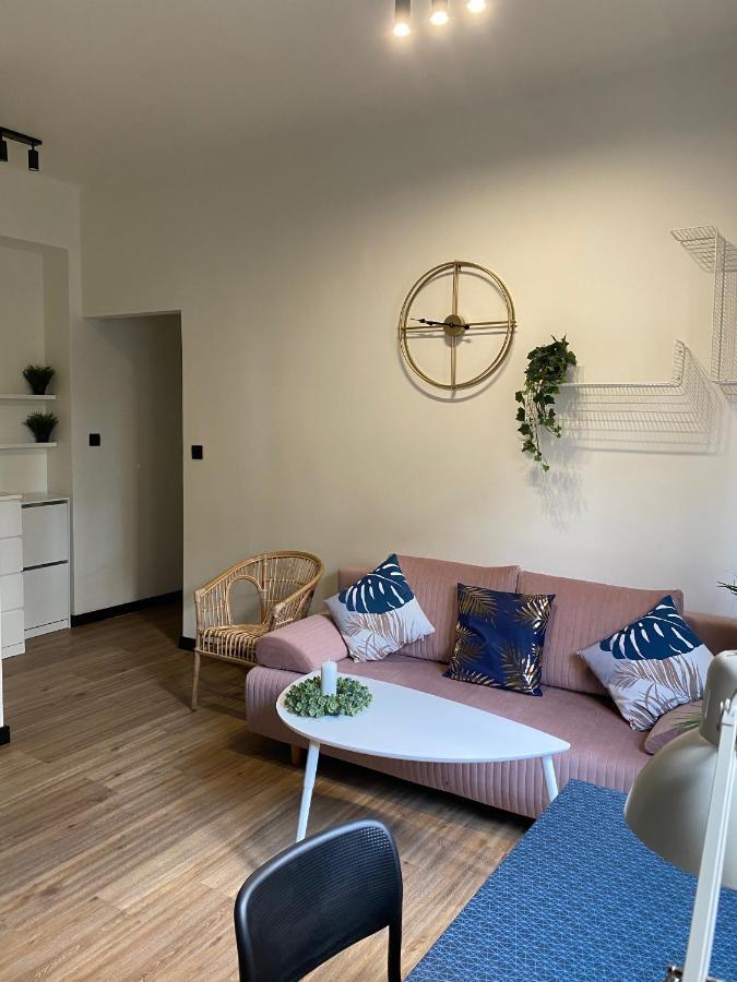 Przytulny I Nowoczesny Apartament Malgosi, 10 Min Pieszo Od Dworca I Galerii Katowice Exterior foto